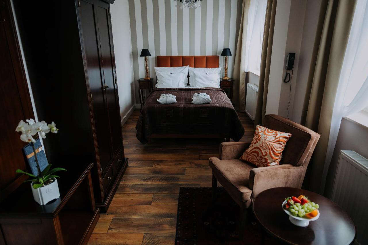 Sepia Resort 4*